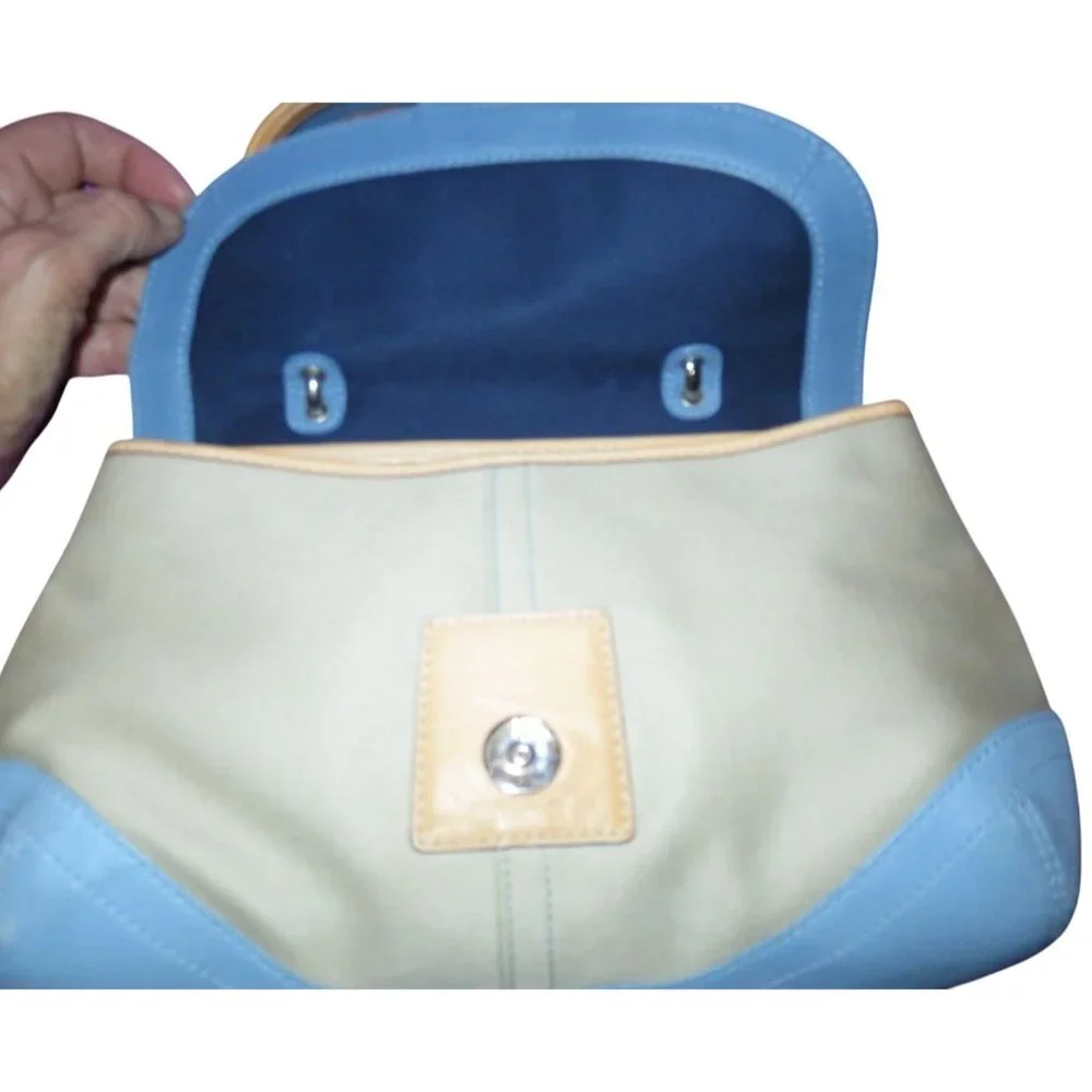 Coach 2004 Daisy Flap Hampton Cream Sateen & Blue and Tan Vachetta Leather